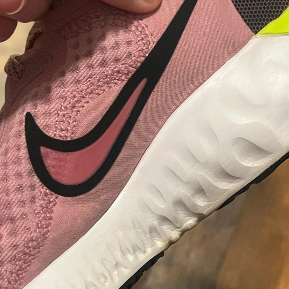 VGUC Nike Renew Women's Pink and Black Running Shoes - Picture 7 of 10